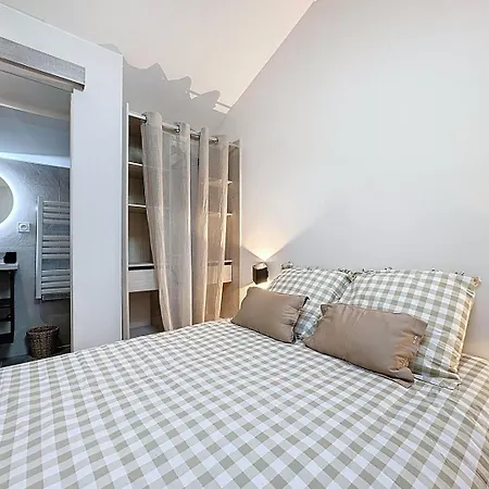 Les Vignes 3 Avec Salle De Bain Privative Guest house *