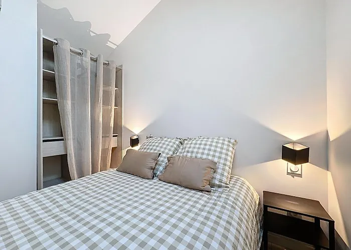 Les Vignes 3 Avec Salle De Bain Privative Penzion 3*
