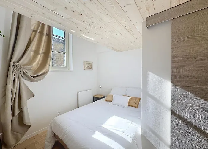 Les Vignes 3 Avec Salle De Bain Privative Penzion 3*